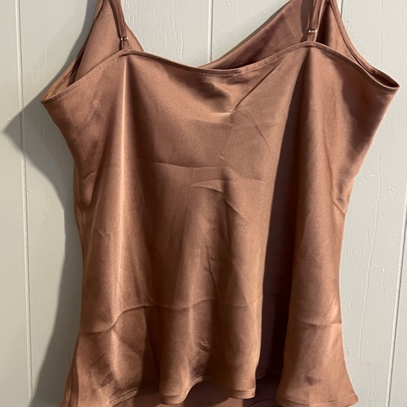 Express Women’s - Picture 3 of 4